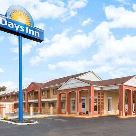 Days Inn By Wyndham Ottawa Dış mekan fotoğraf